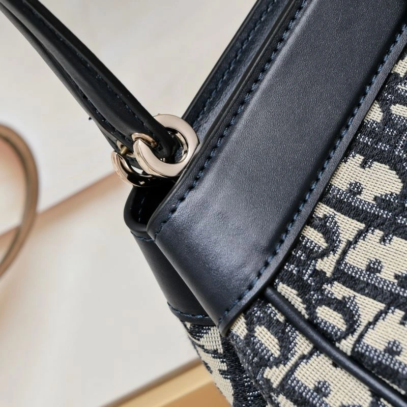 Breathable Christian Dior Satchel Bags 85541