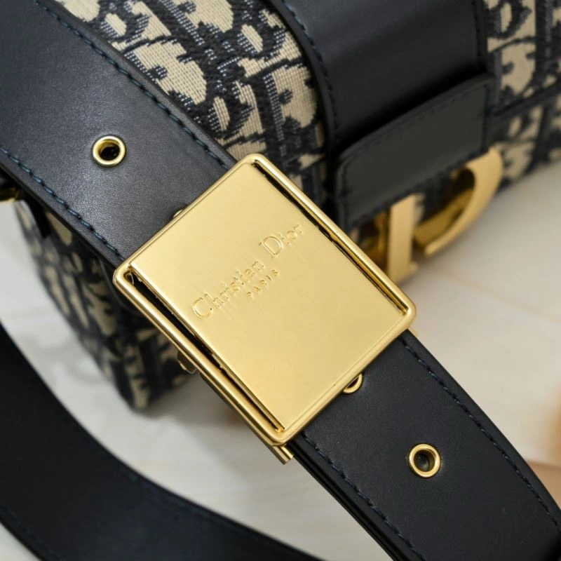 Christian Dior Satchel Bags Snug 85525