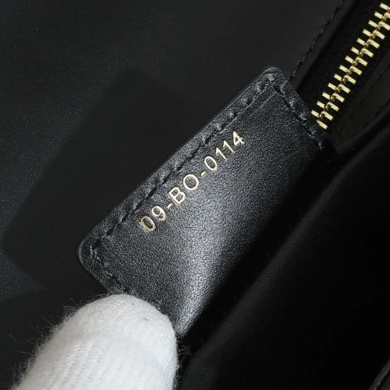Breathable Christian Dior Satchel Bags 46286