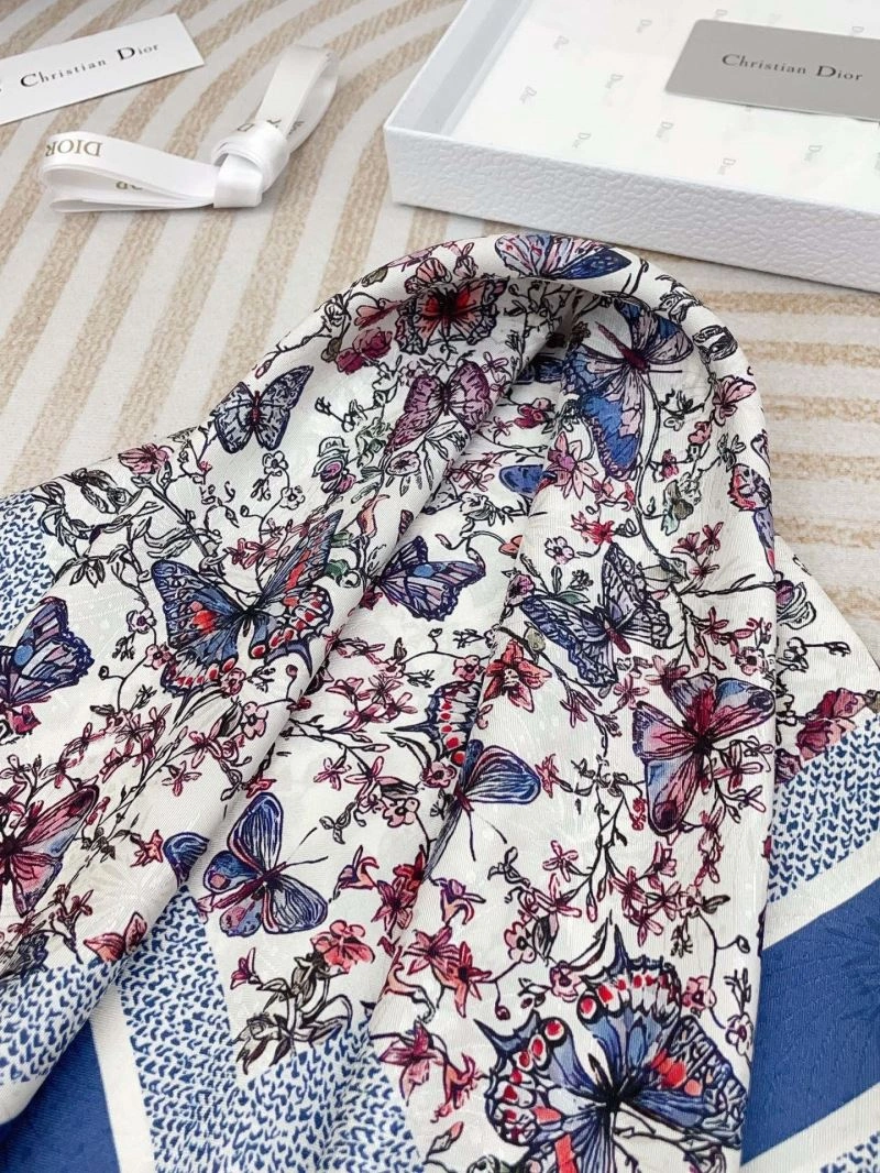 Vibrant Christian Dior Scarf 270768