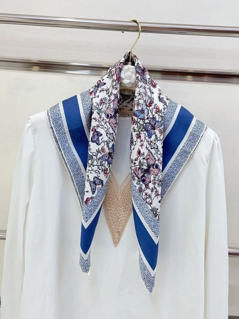 Vibrant Christian Dior Scarf 270768