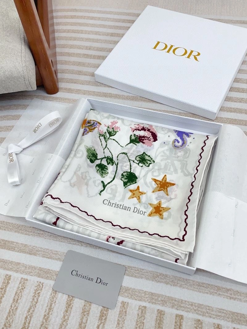 Fashionable Christian Dior Scarf 270759
