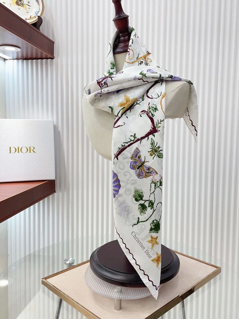Fashionable Christian Dior Scarf 270759