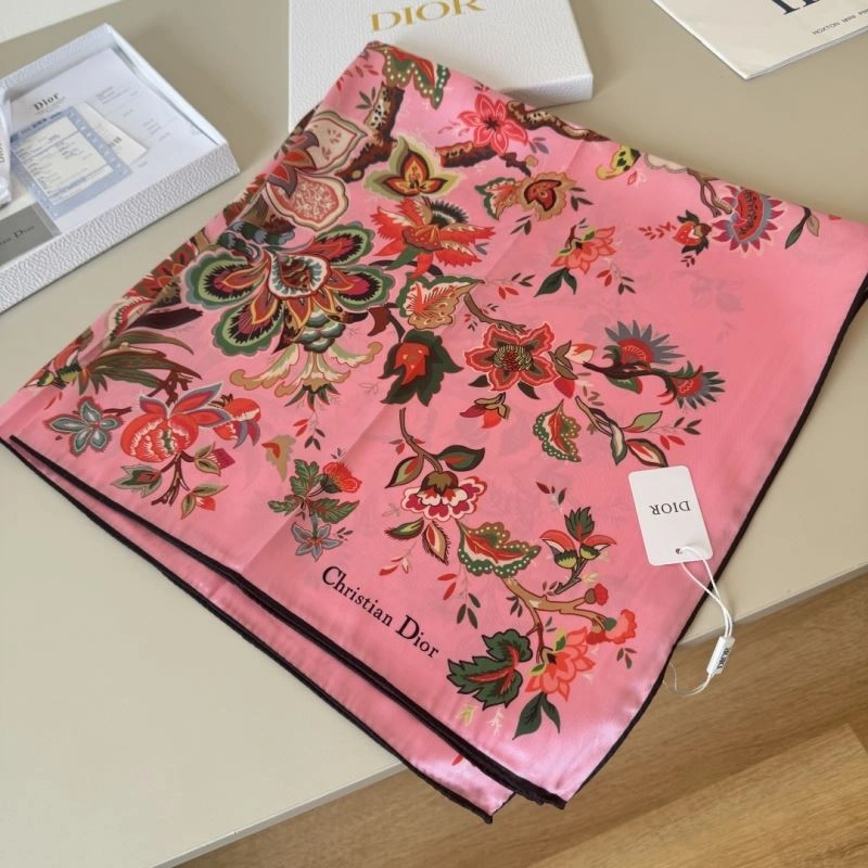 MoistureWicking Christian Dior Scarf 270735