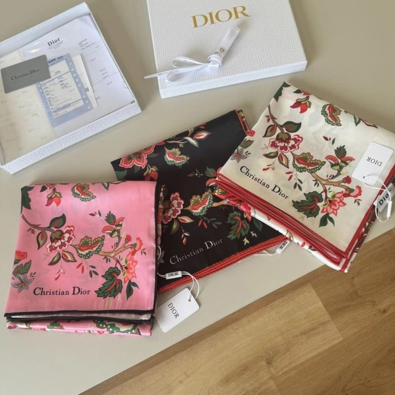 MoistureWicking Christian Dior Scarf 270735