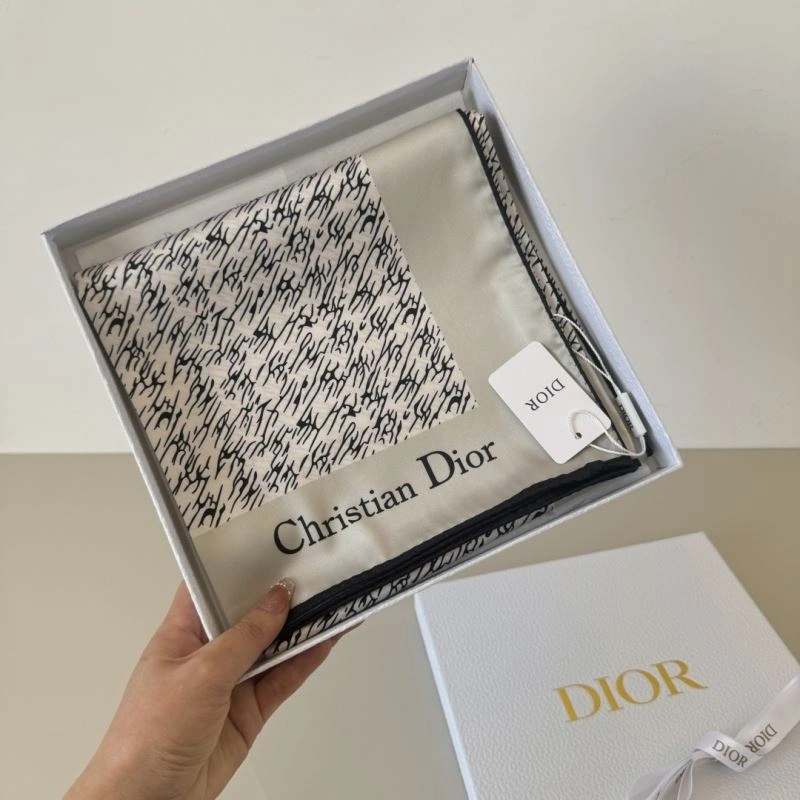 Lightweight Christian Dior Scarf 270751