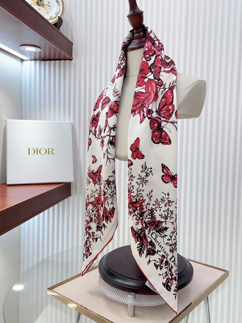 EyeCatching Christian Dior Scarf 270741