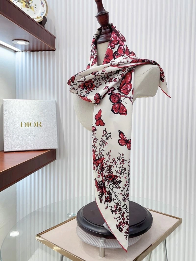 EyeCatching Christian Dior Scarf 270741