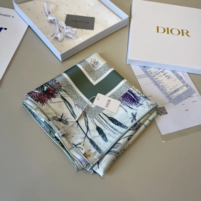 Efficient Christian Dior Scarf 270730