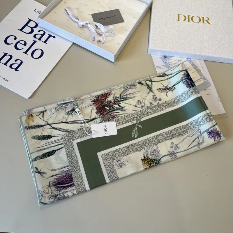 Efficient Christian Dior Scarf 270730
