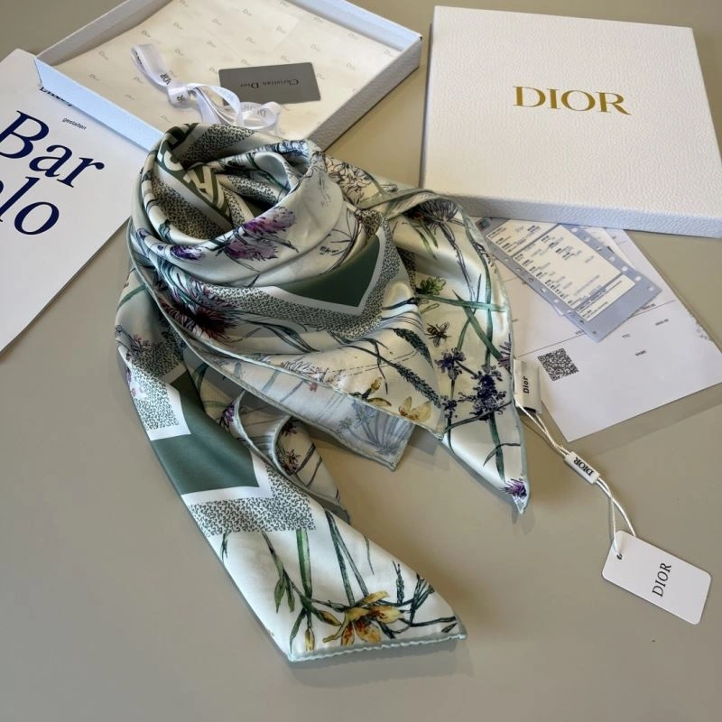 Efficient Christian Dior Scarf 270730