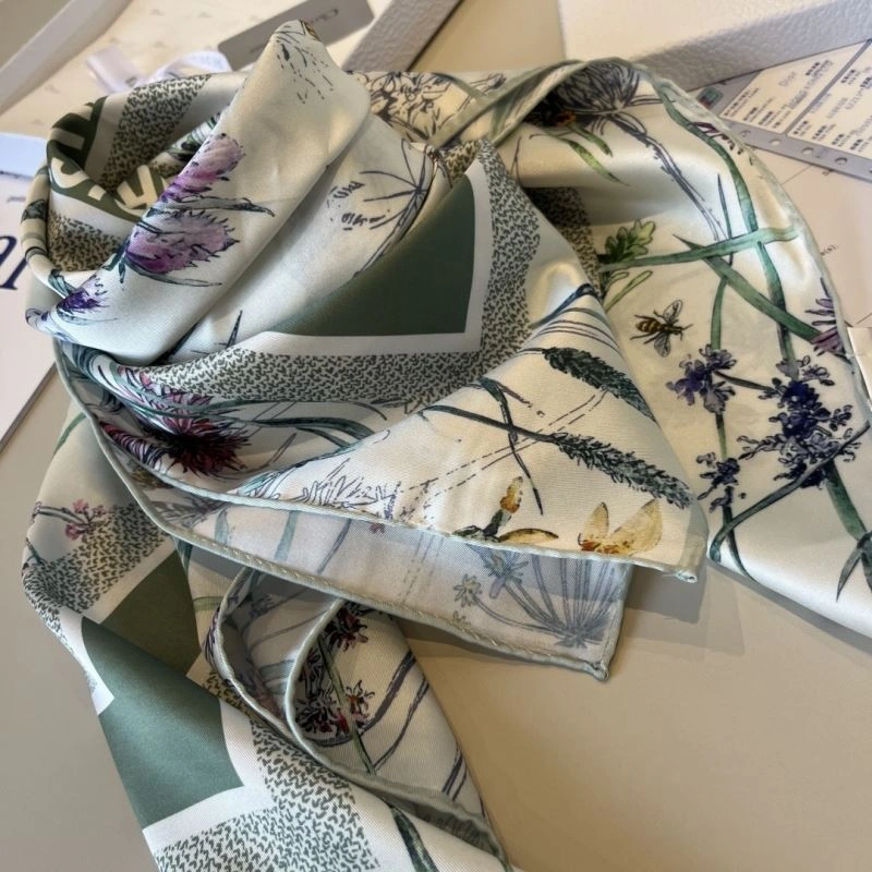 Efficient Christian Dior Scarf 270730