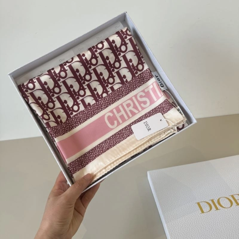 Vibrant Christian Dior Scarf 270726