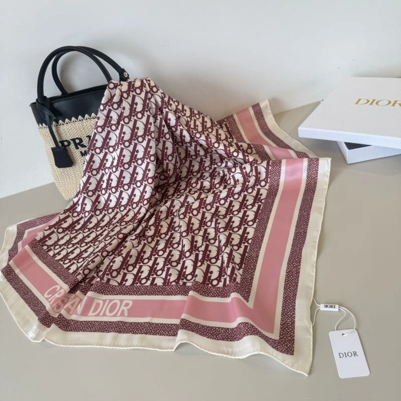 Vibrant Christian Dior Scarf 270726
