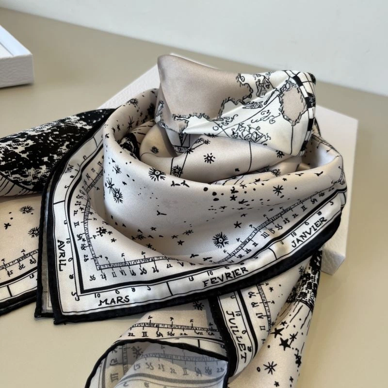 Neat Christian Dior Scarf 270725