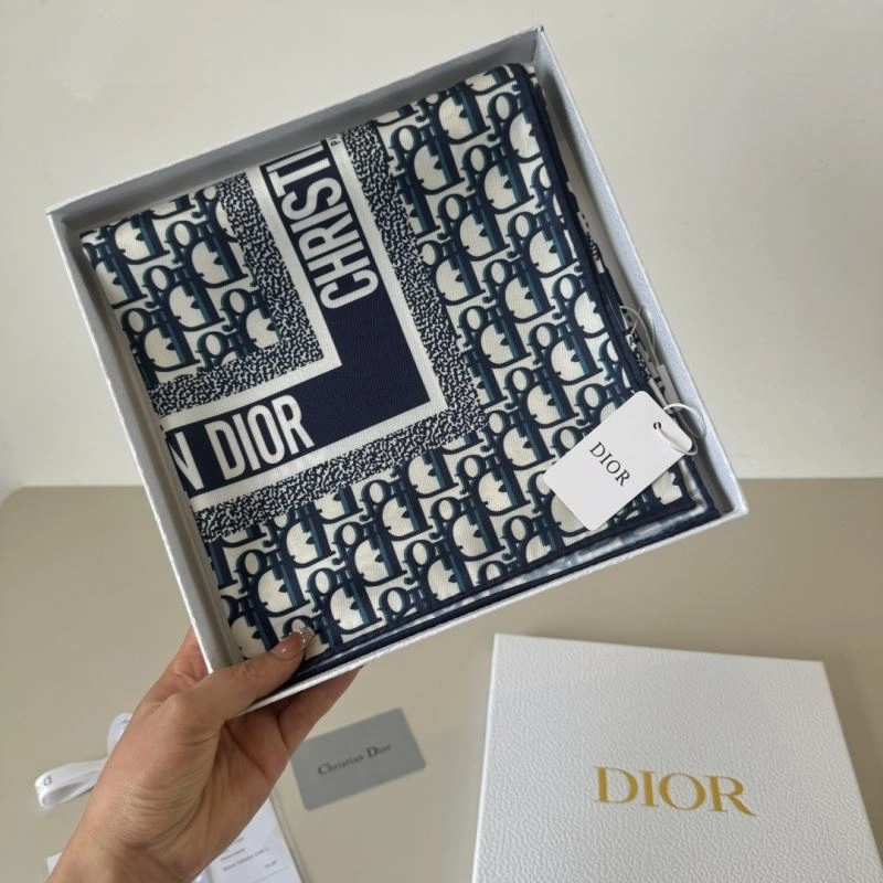 FashionForward Christian Dior Scarf 270713