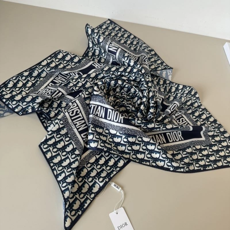 FashionForward Christian Dior Scarf 270713