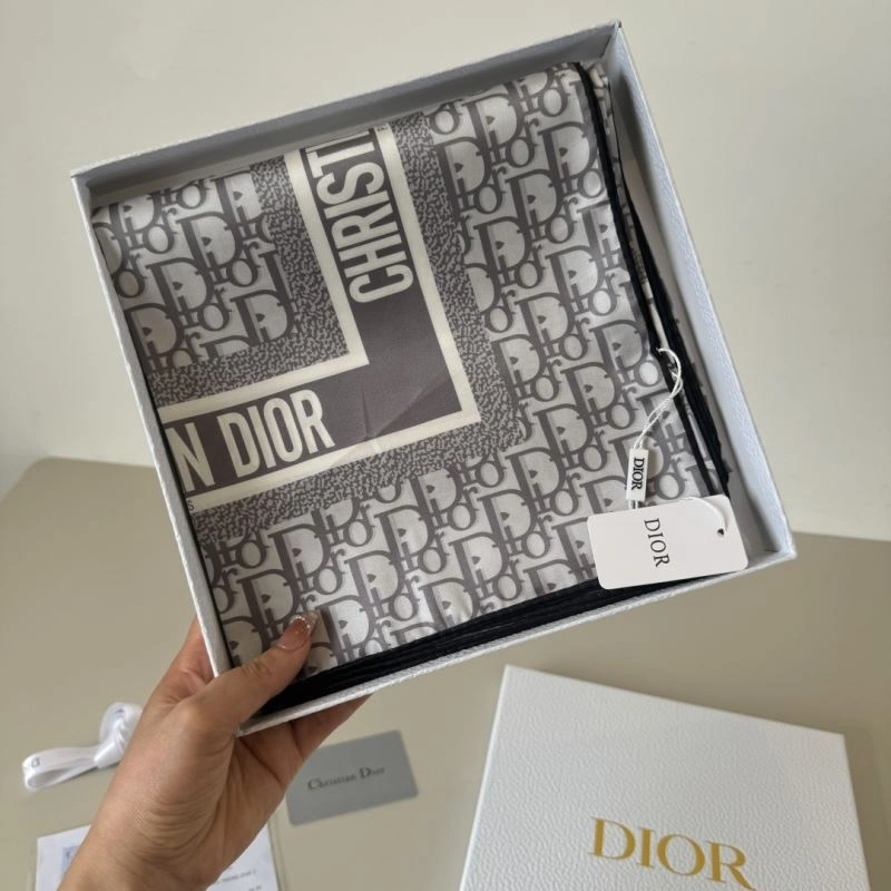 SunProtective Christian Dior Scarf 270703