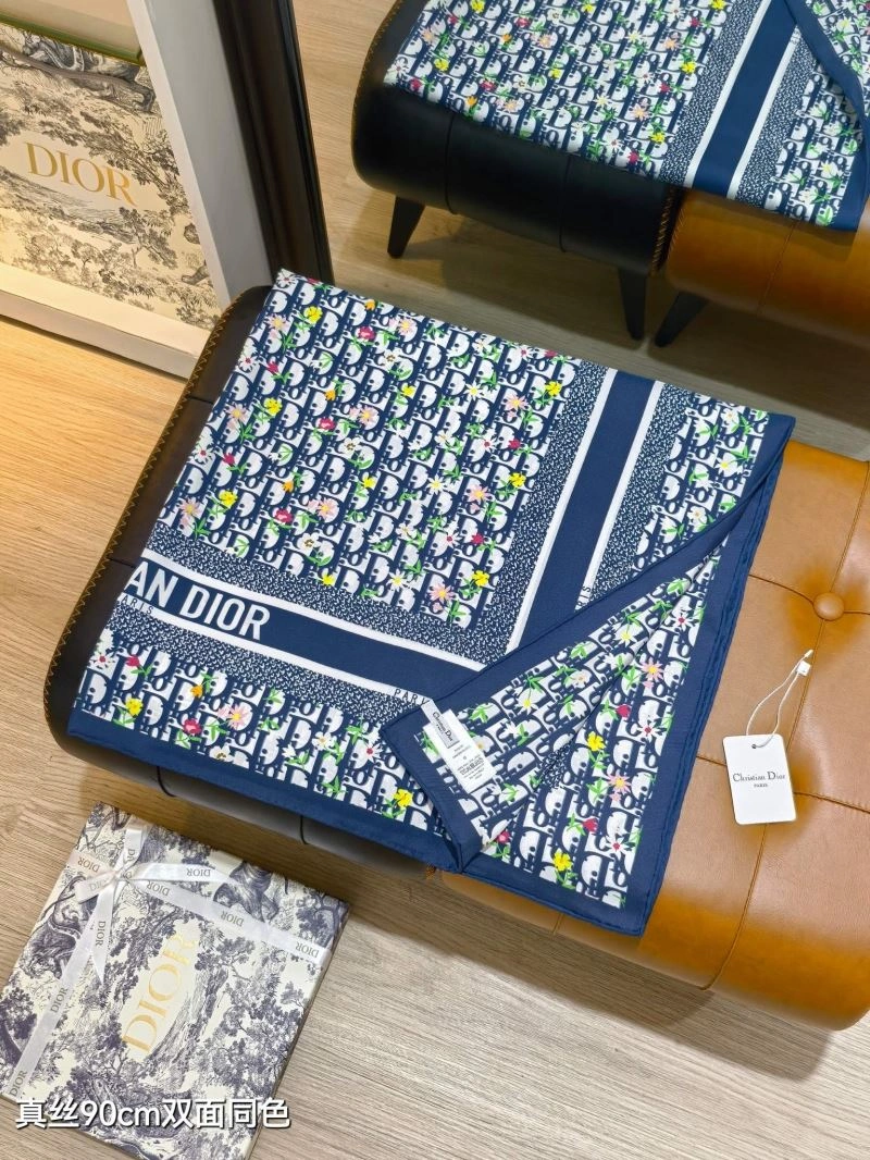 Christian Dior Scarf FashionForward 270695