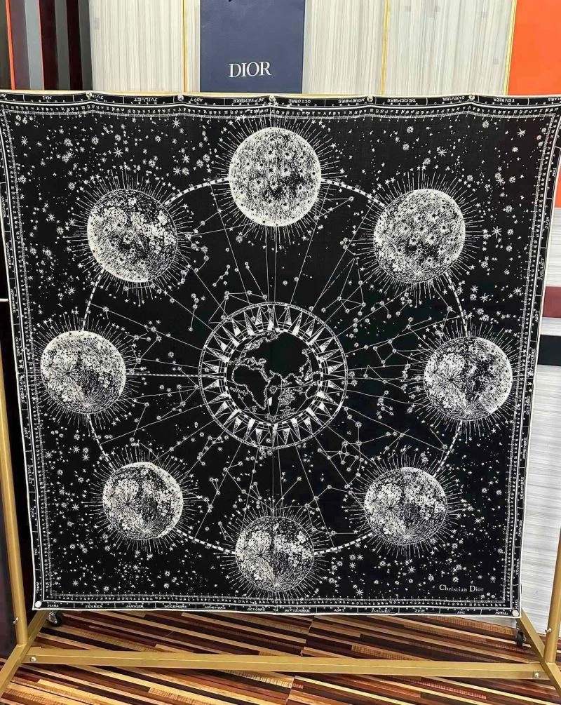 Christian Dior Scarf Durable 271158