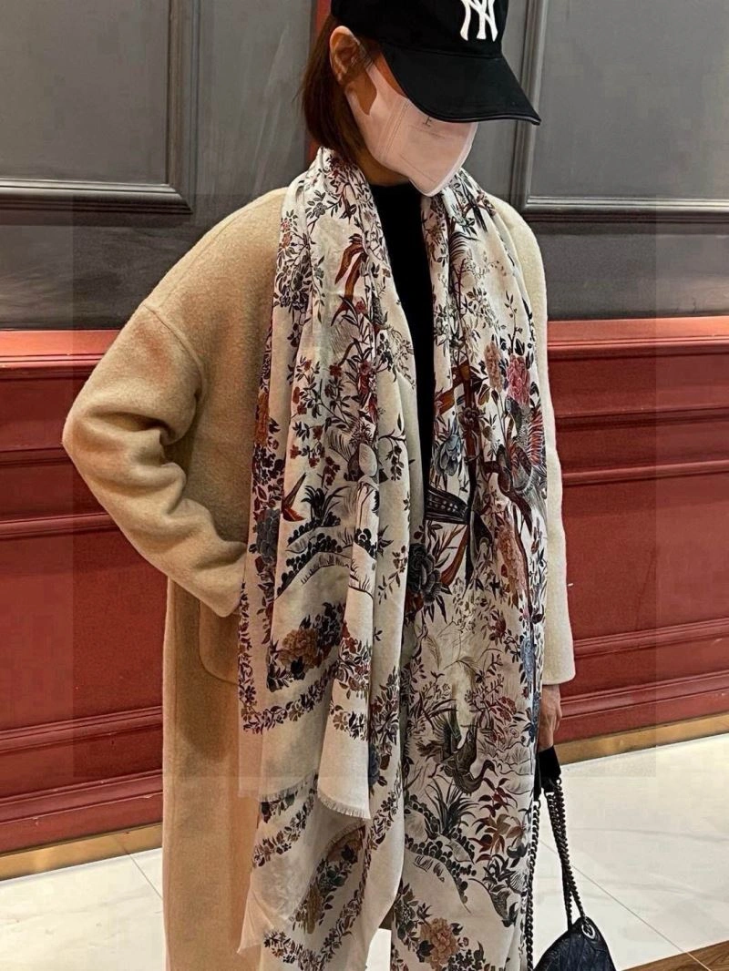 TimelessDesign Christian Dior Scarf 271151