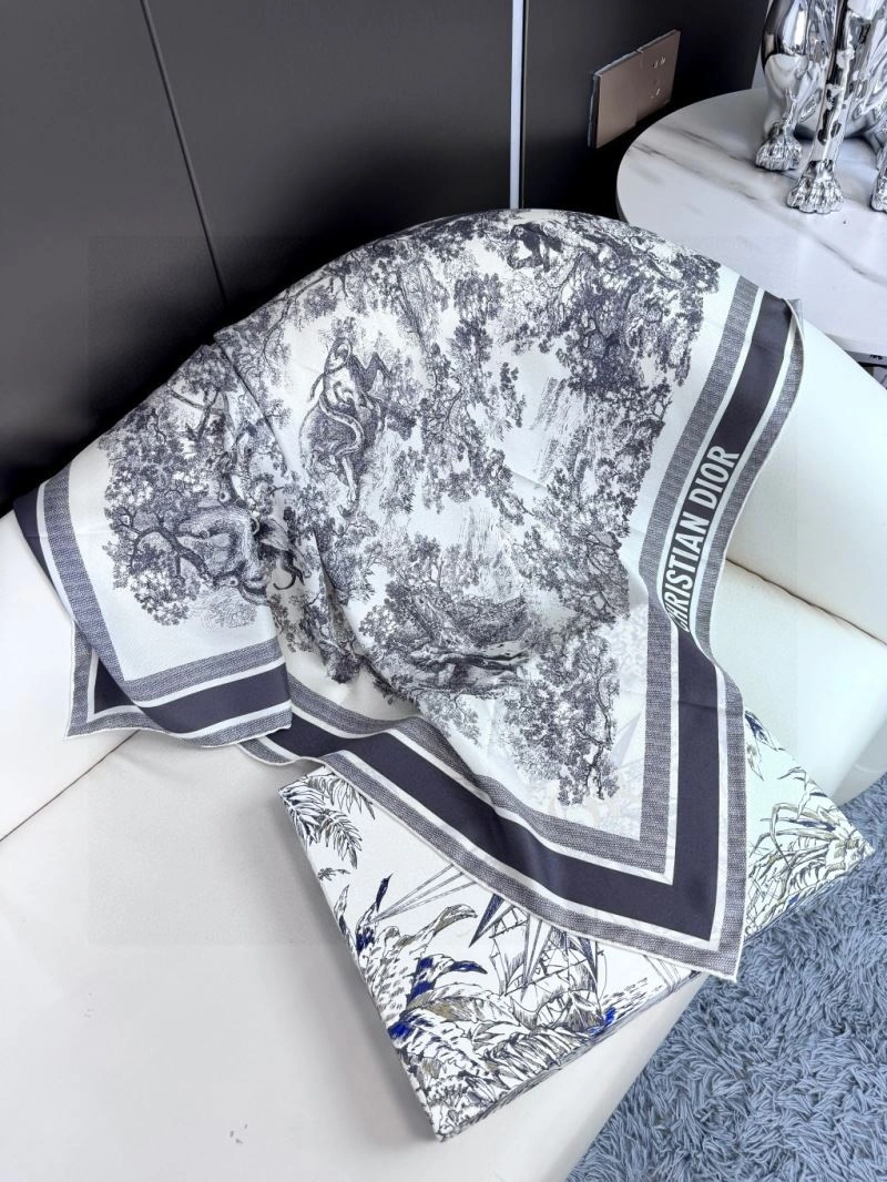 Lightweight Christian Dior Scarf 271147