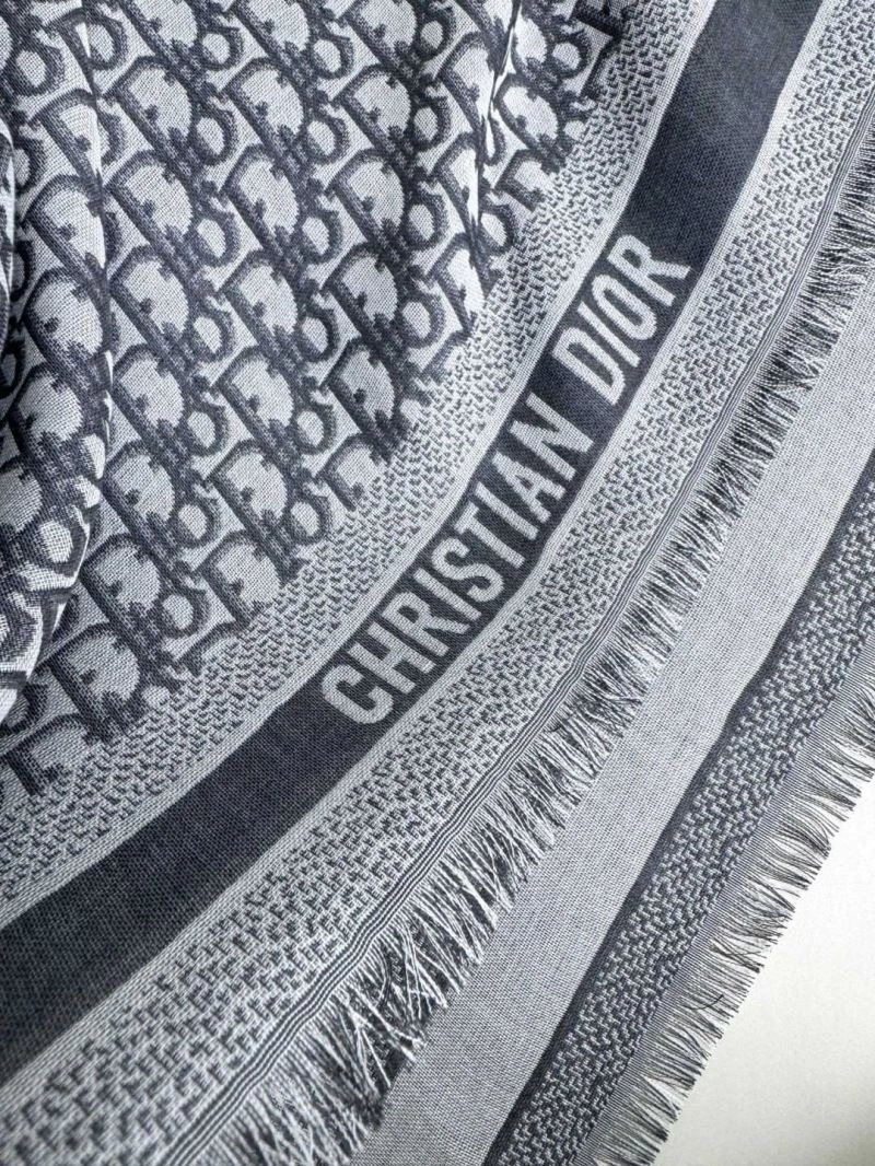 Christian Dior Scarf Effortless 271146
