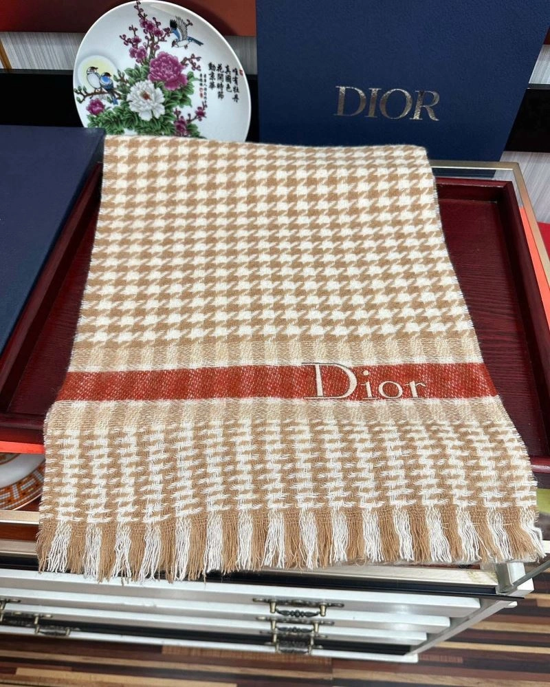 Christian Dior Scarf Chic 271133