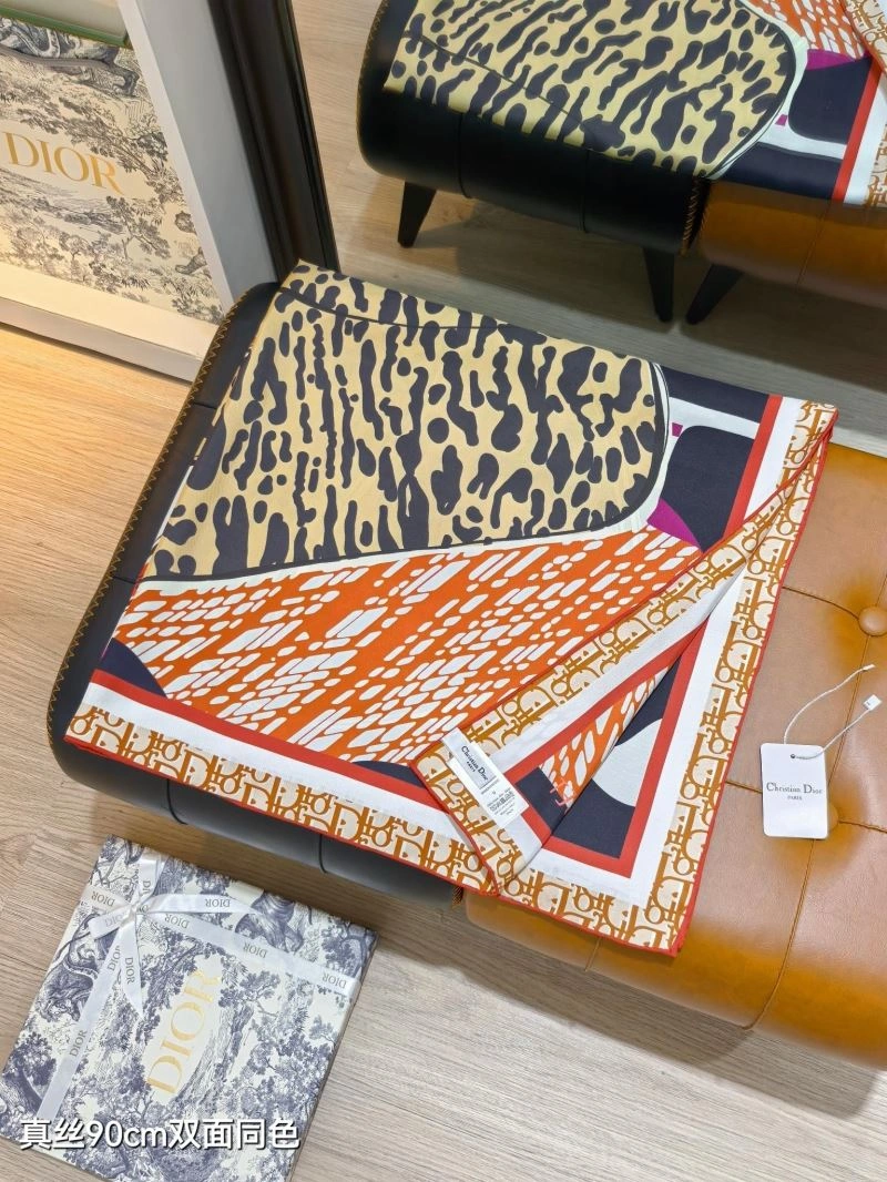FlexibleFit Christian Dior Scarf 271132