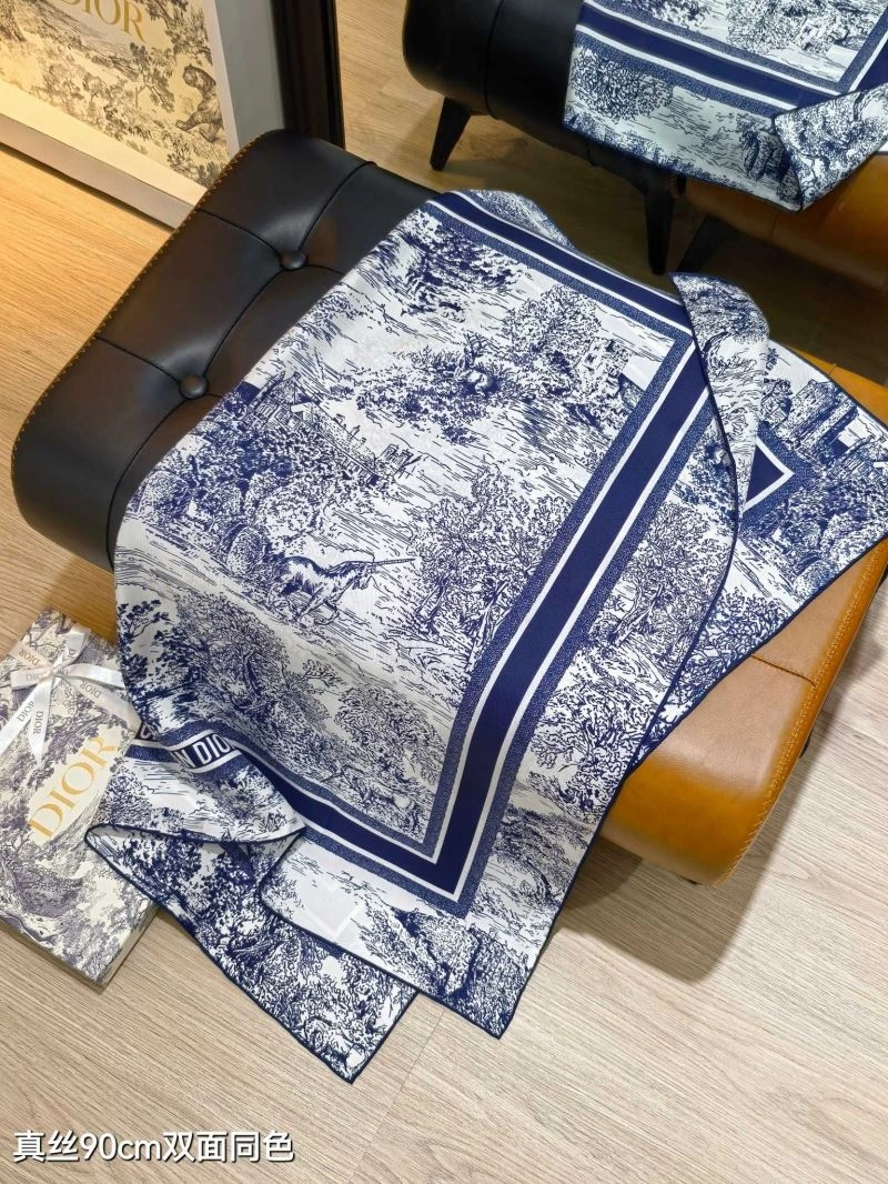 Elegant Christian Dior Scarf 271143