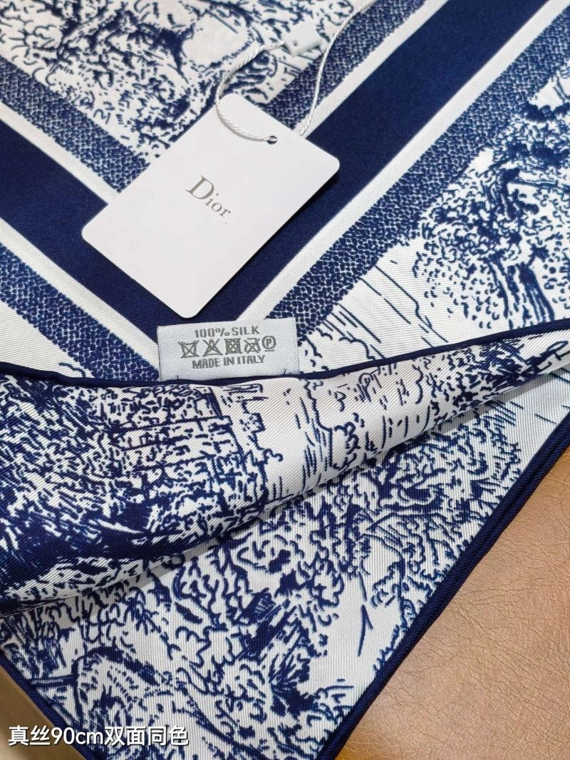 Elegant Christian Dior Scarf 271143