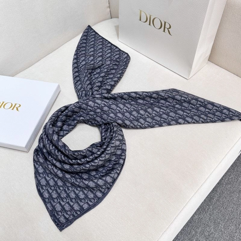 Tailored Christian Dior Scarf 271113