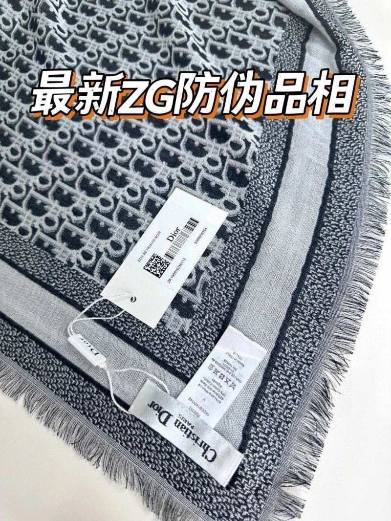 Efficient Christian Dior Scarf 271108