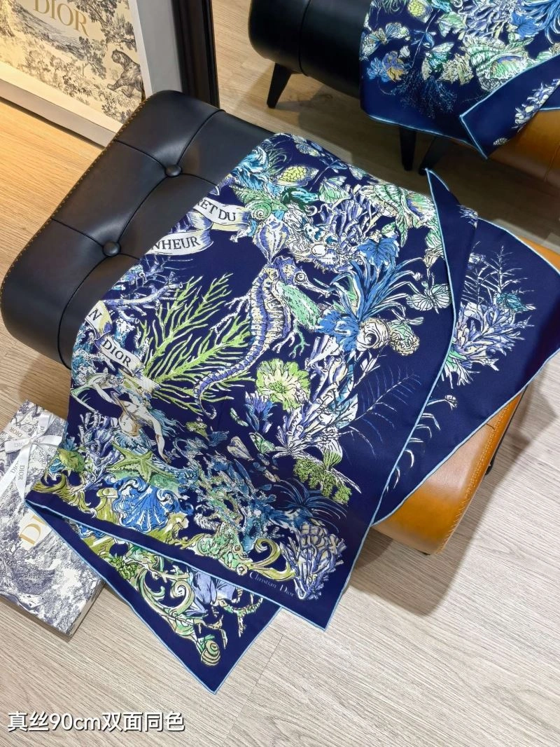 Tailored Christian Dior Scarf 271101