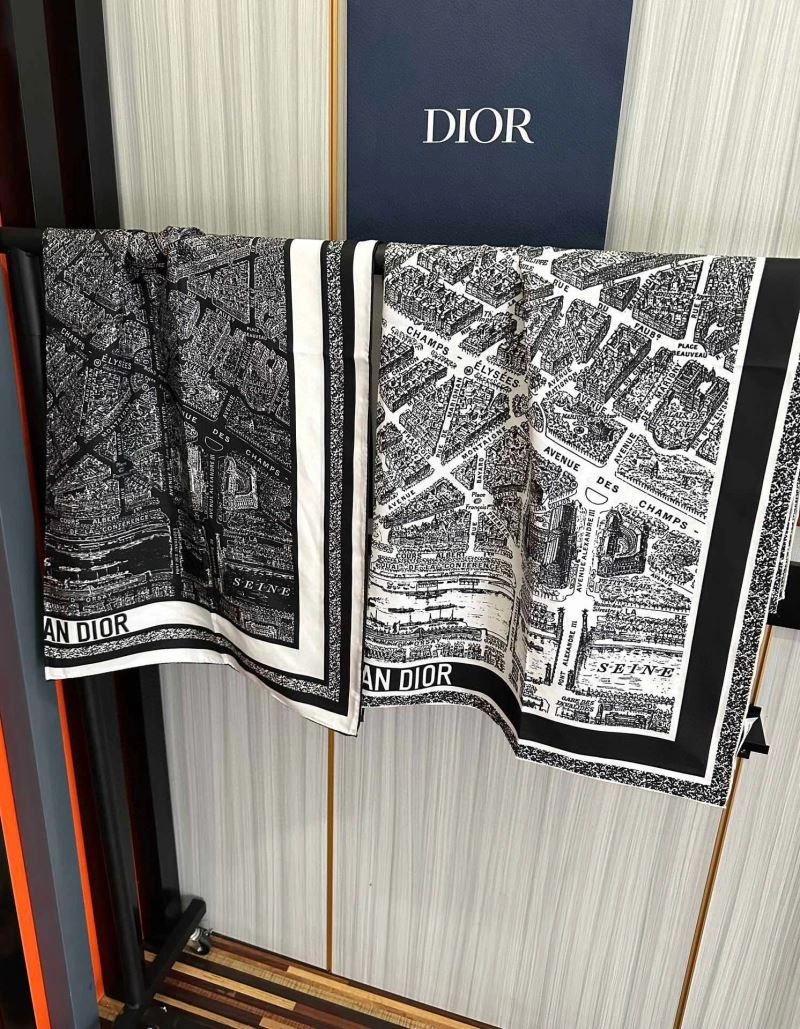 Christian Dior Scarf MoistureWicking 271100