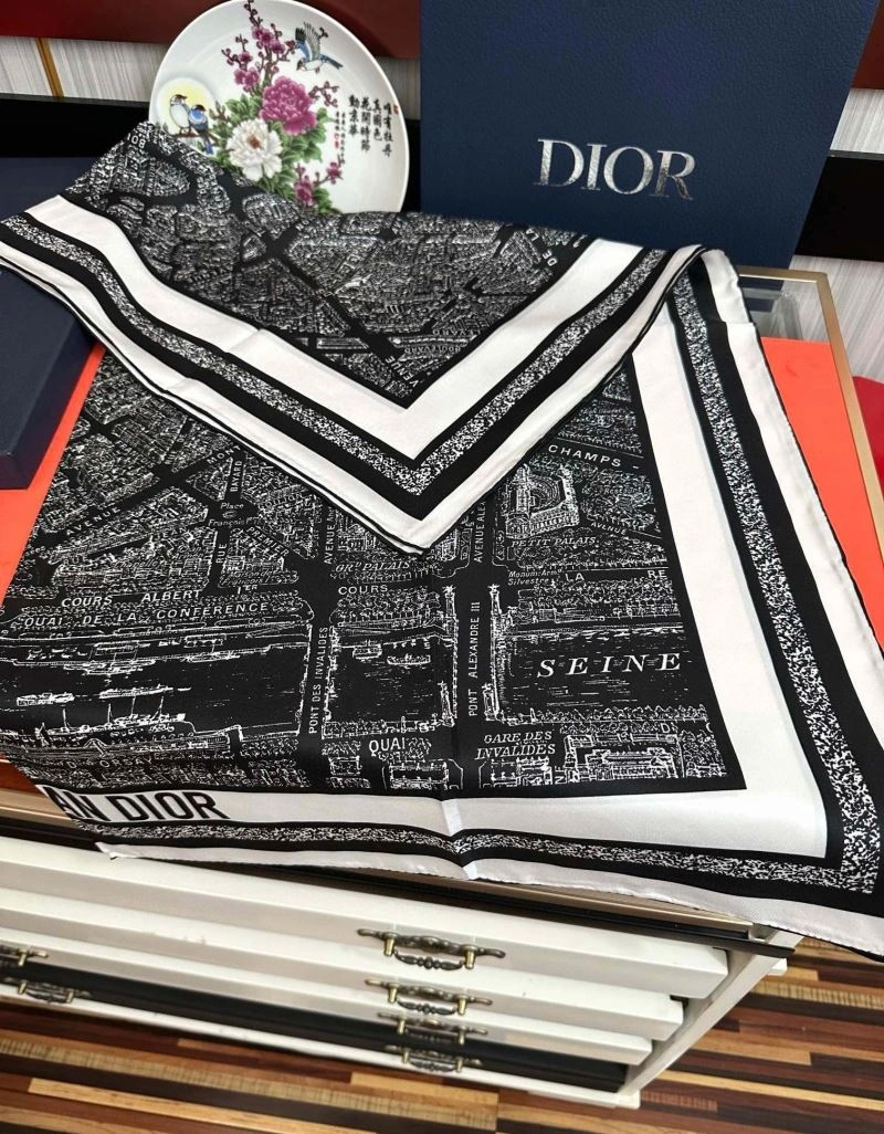 Christian Dior Scarf MoistureWicking 271100