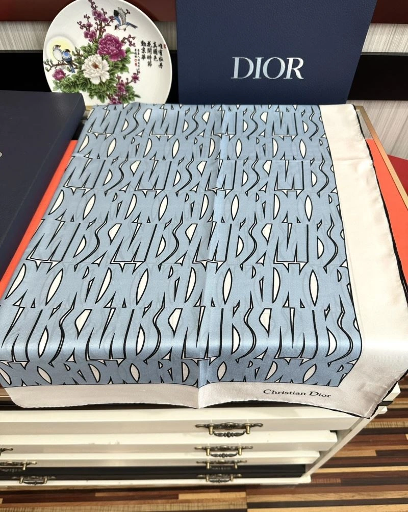 Christian Dior Scarf Upgraded 271091