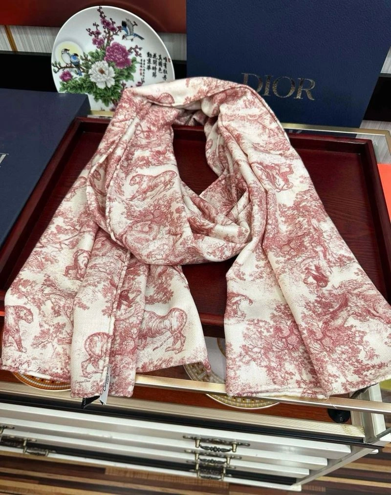 Packable Christian Dior Scarf 271089