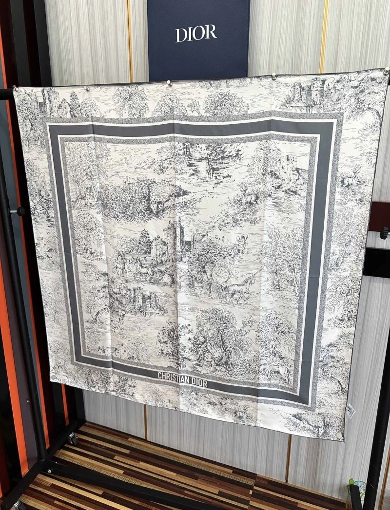 Flexible Christian Dior Scarf 271871