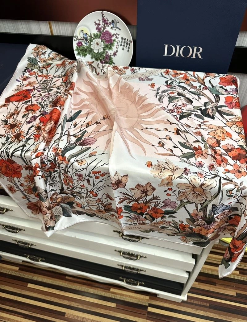Christian Dior Scarf OnTrend 271837