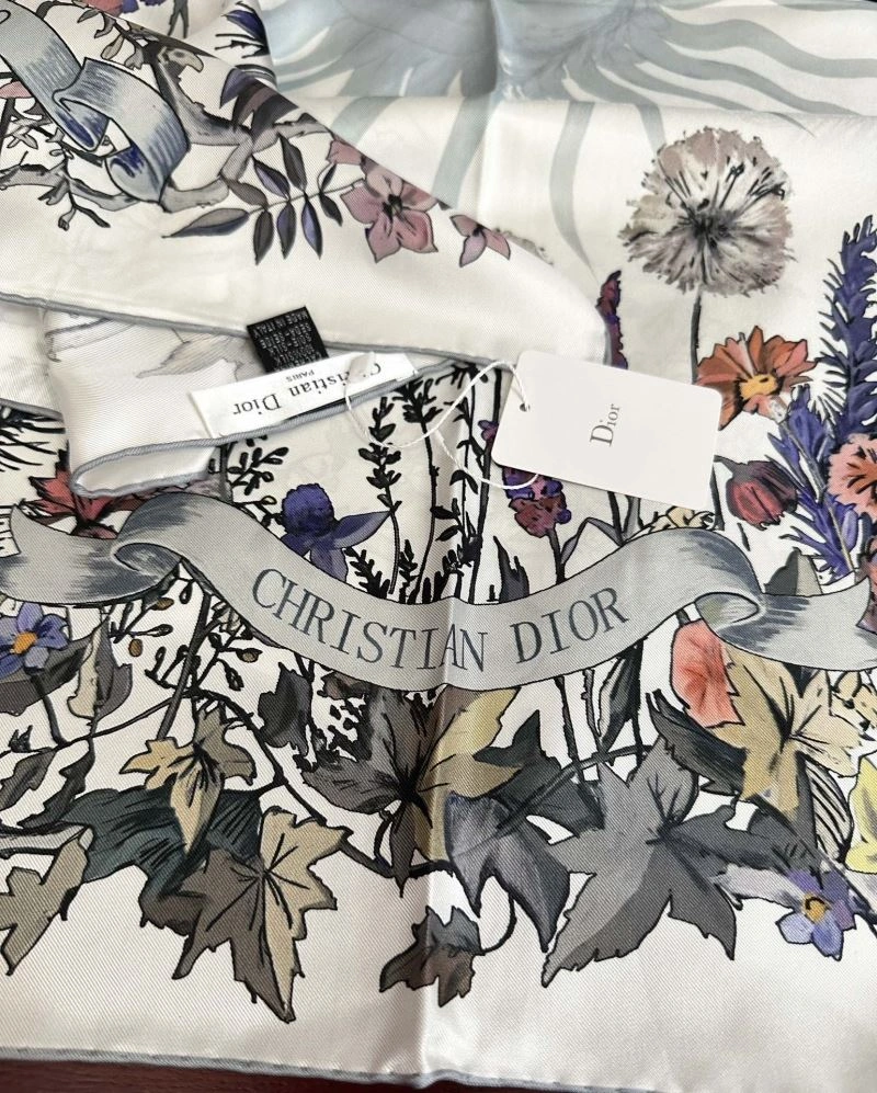 Christian Dior Scarf MoistureWicking 271838