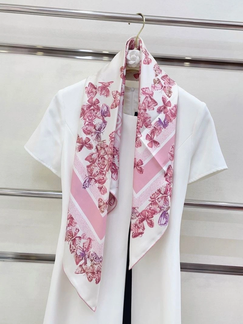 FashionForward Christian Dior Scarf 271831