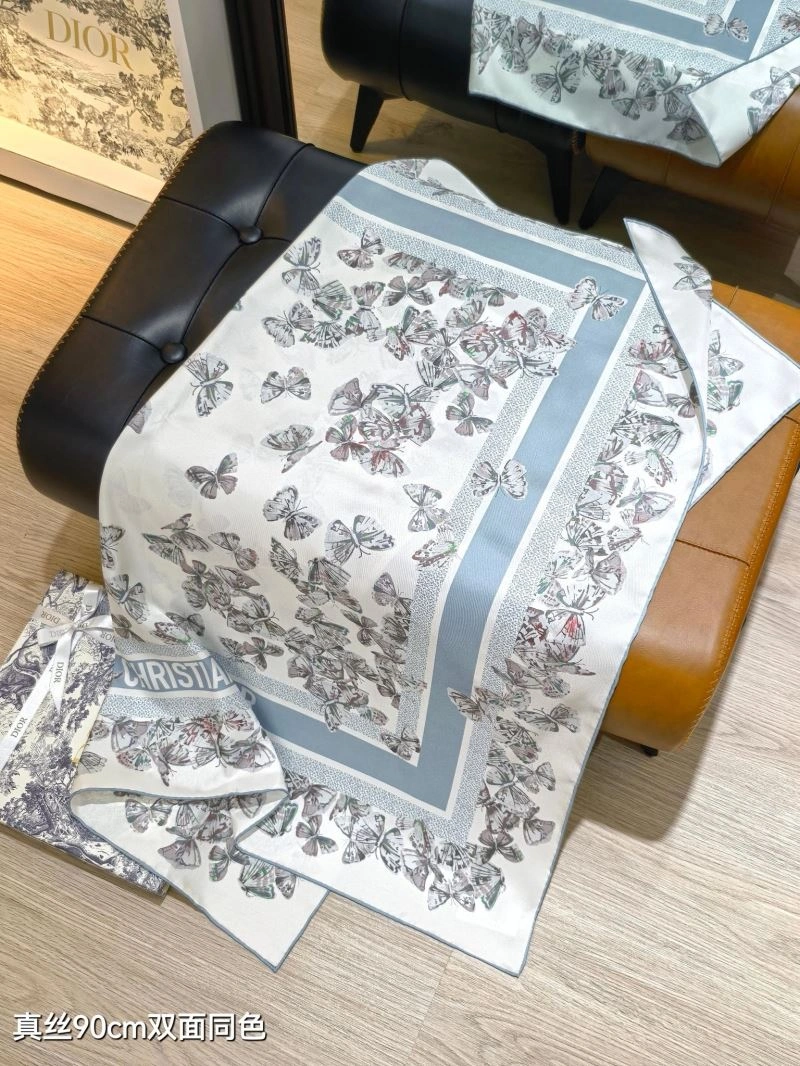 Lightweight Christian Dior Scarf 271832