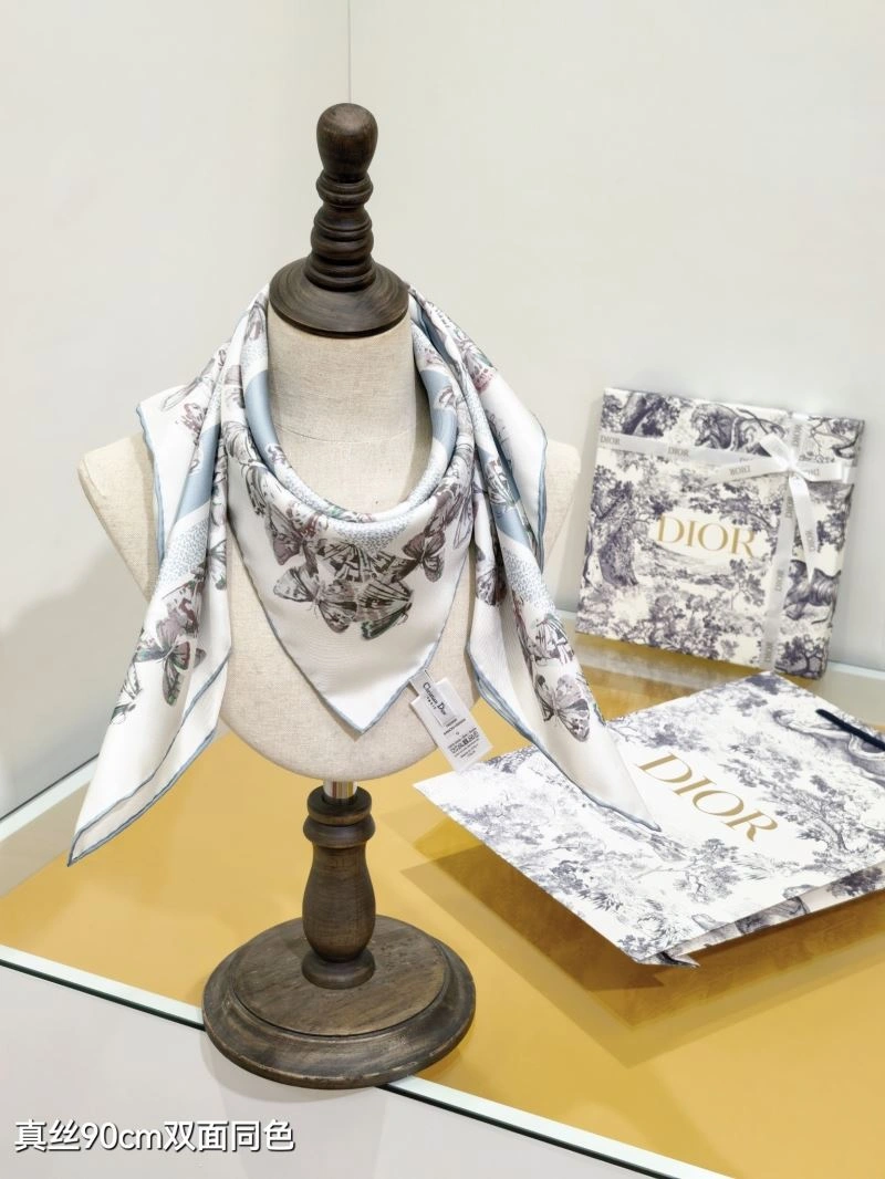 Lightweight Christian Dior Scarf 271832