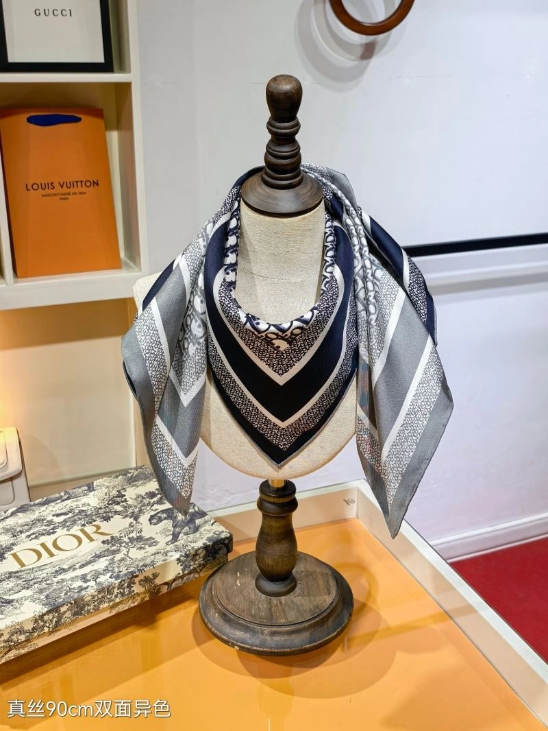 StreetReady Christian Dior Scarf 271843