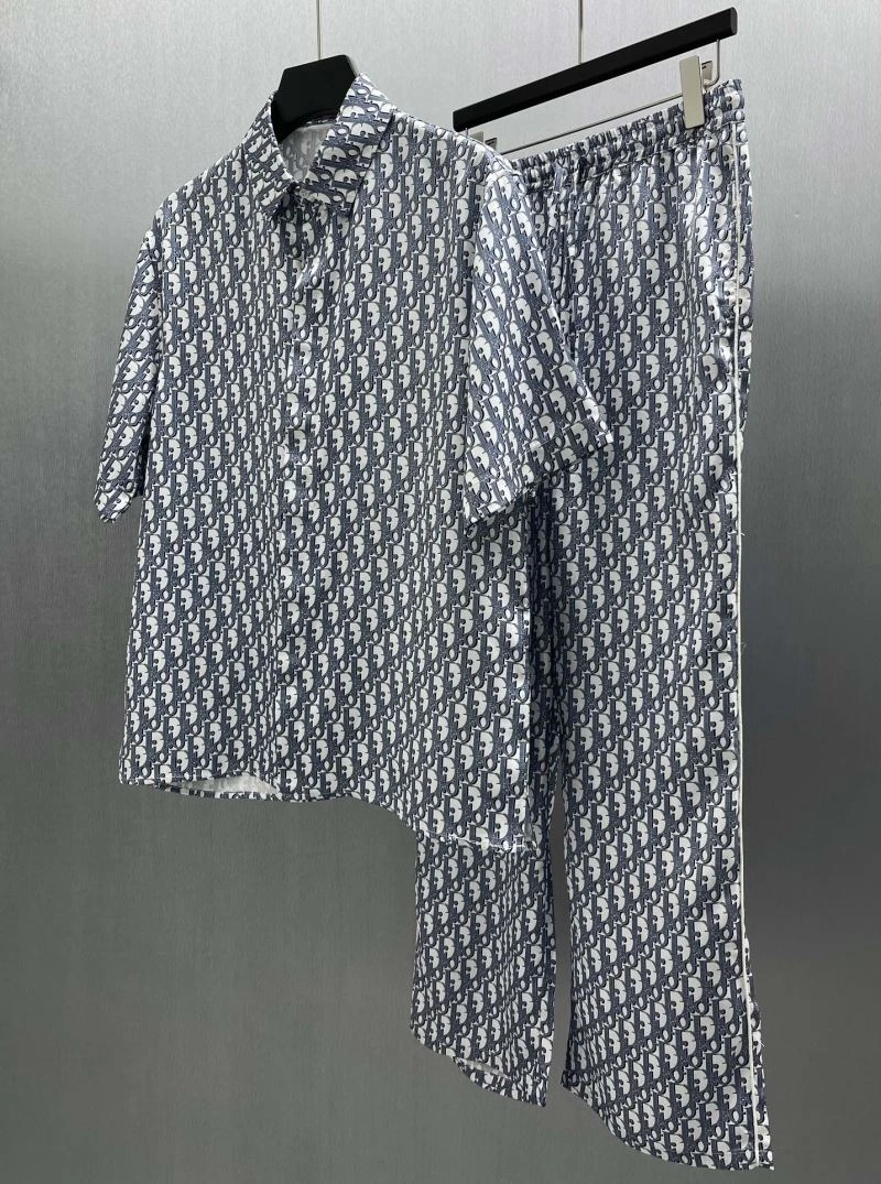 Casual Christian Dior Shirts 117500