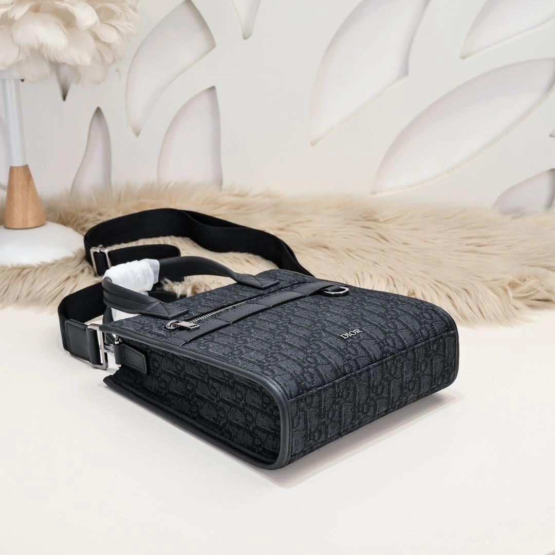 Christian Dior Shopping Bags Versatile 91191