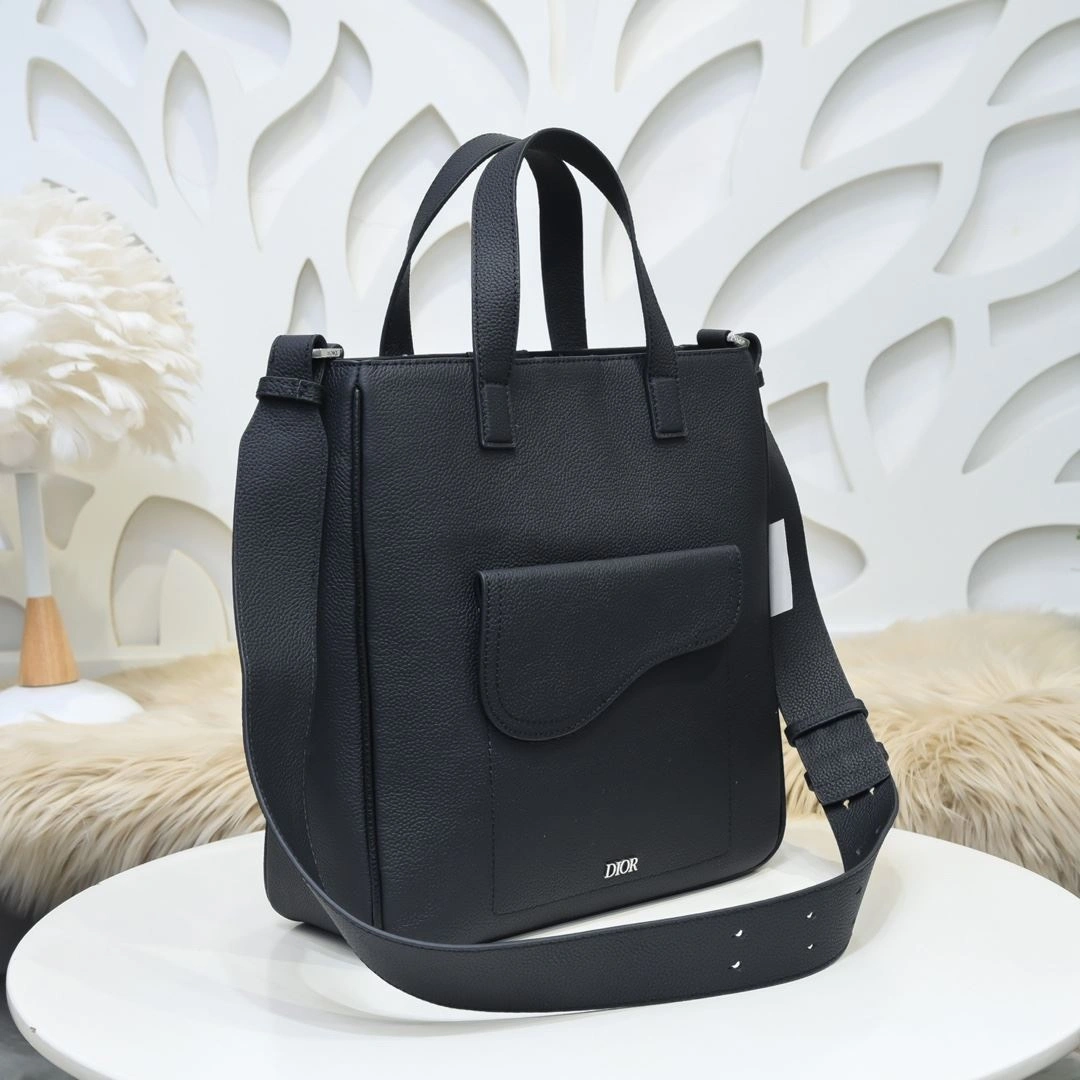 Snug Christian Dior Shopping Bags 91225