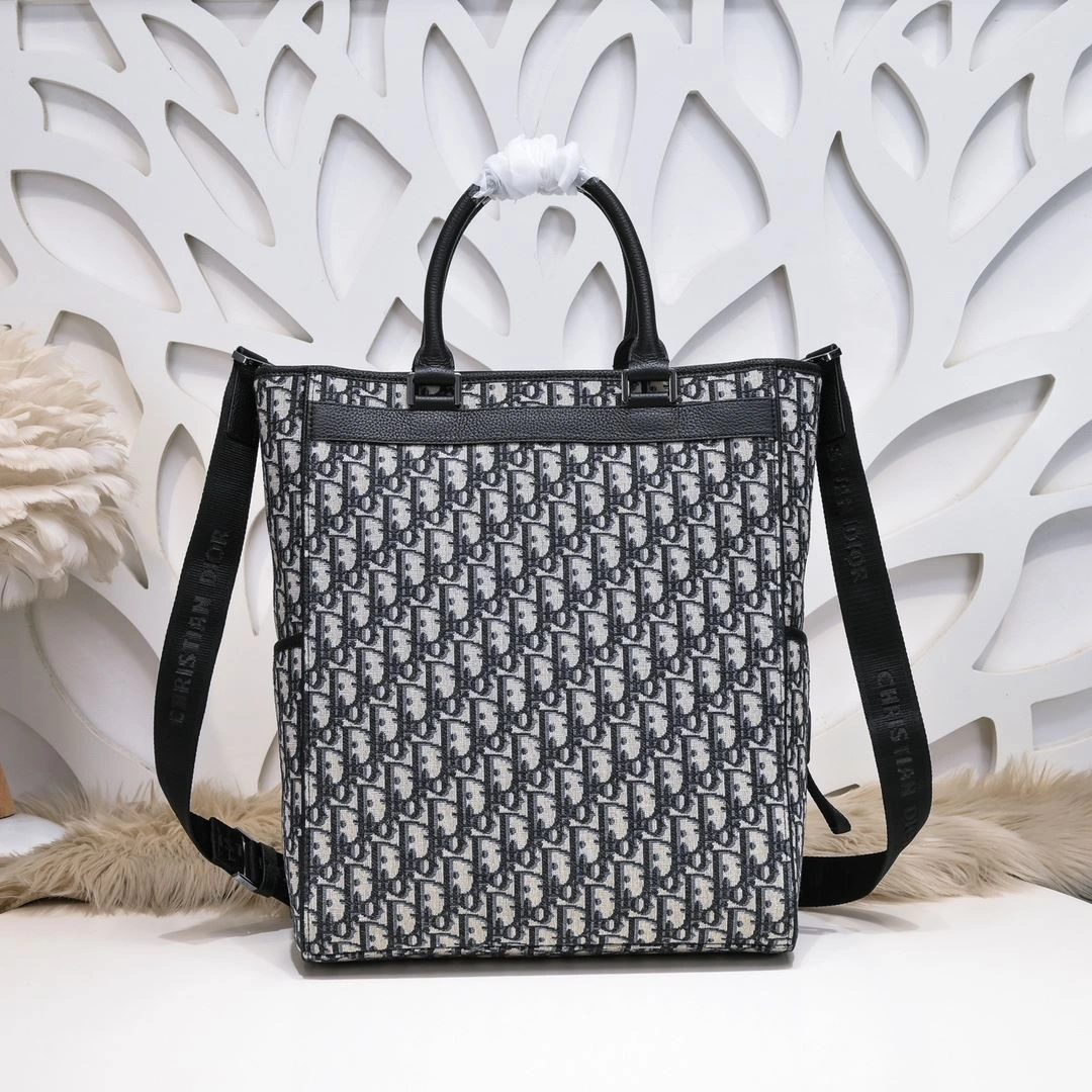 Christian Dior Shopping Bags GoAnywhere 91181
