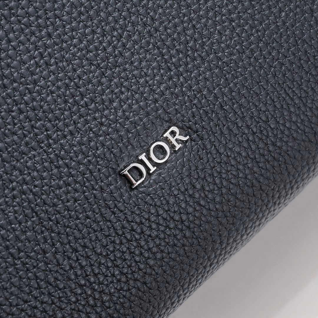 Refined Christian Dior Shopping Bags 91179